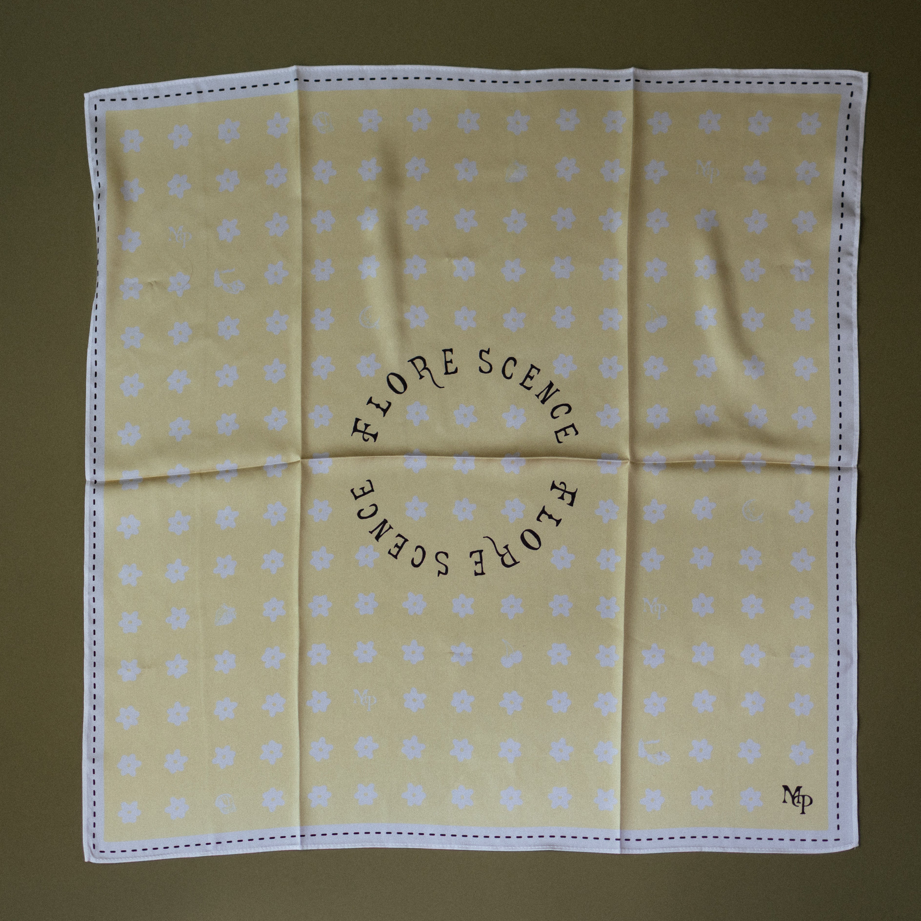 Merch – Maisie Peters