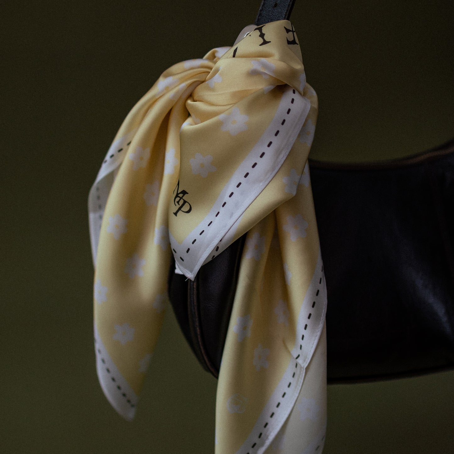 Florescence Scarf